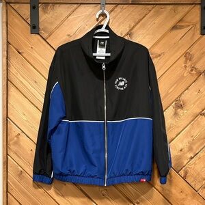 New Balance Black and Blue Windbreaker Medium